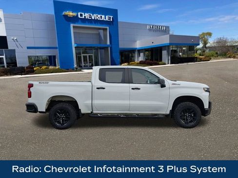 Used 2021 Chevrolet Silverado 1500 LT Trail Boss w/ Convenience Package II image 10