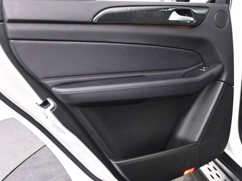 Used 2019 Mercedes-Benz GLS 450 4MATIC w/ Premium 1 Package image 13