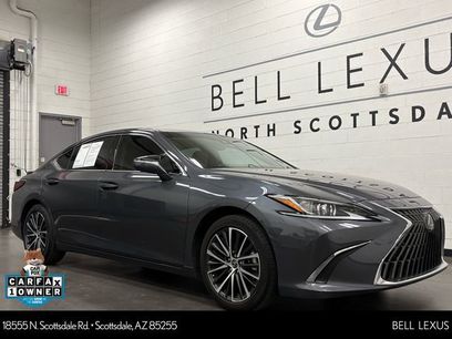 Used 2025 Lexus ES 300h w/ Premium Package