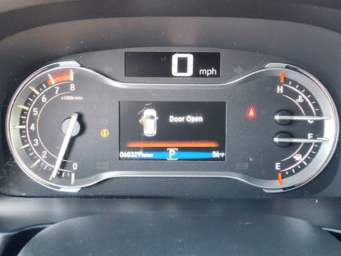 Used 2017 Honda Pilot EX-L image 10