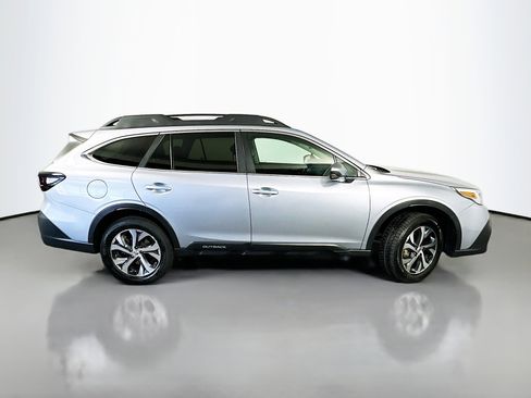 Used 2020 Subaru Outback Limited AWD/4WD image 8