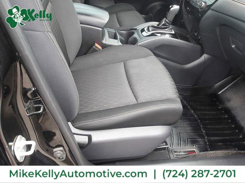 Used 2020 Nissan Rogue S AWD/4WD image 10