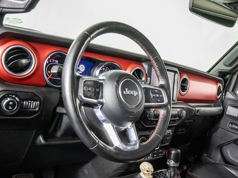 Used 2021 Jeep Gladiator Rubicon AWD/4WD image 18