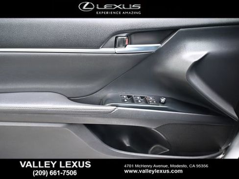 Used 2019 Toyota Camry XSE image 17