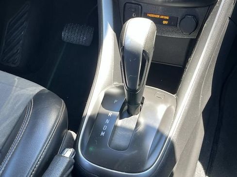 Used 2019 Chevrolet Trax LT w/ Driver Confidence Package FWD image 14