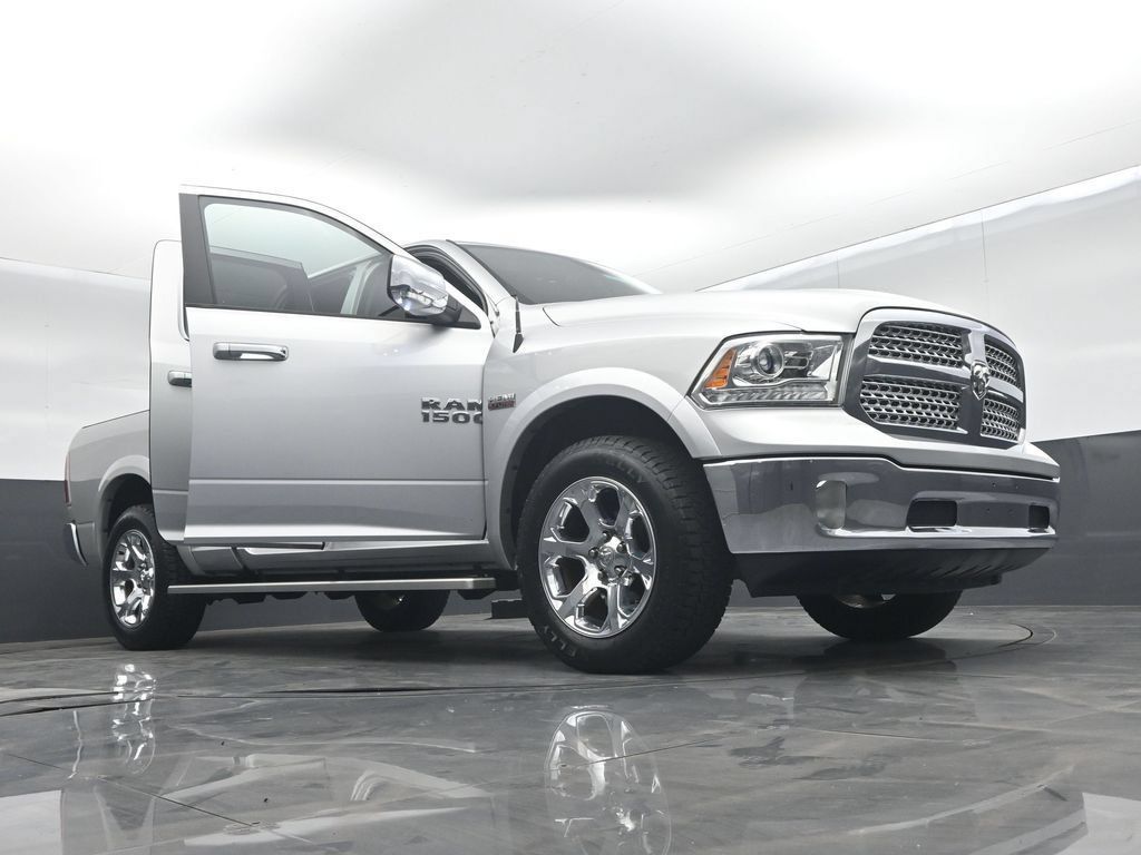 Used 2018 RAM 1500 Laramie RWD image 68