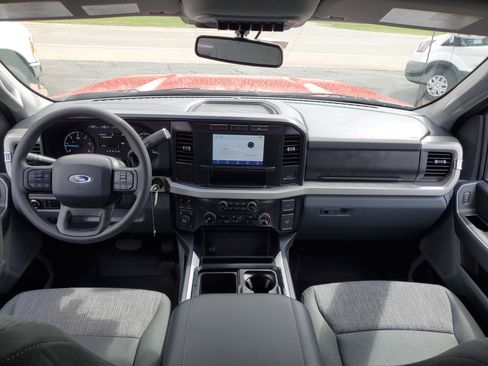 New 2024 Ford F450 XLT w/ XLT Value Package image 24