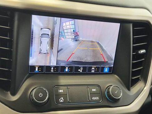 Certified 2023 GMC Acadia Denali w/ Black Diamond Edition image 25