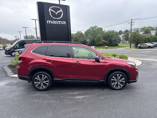 Used 2020 Subaru Forester Limited AWD/4WD image 8