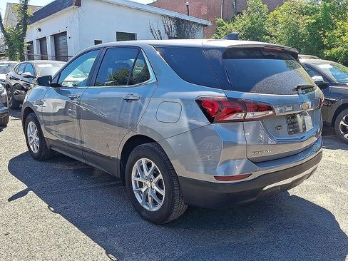 Used 2024 Chevrolet Equinox LT AWD/4WD image 5