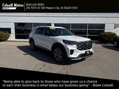 Used 2025 Ford Explorer Platinum w/ Ultimate Package AWD/4WD image 1