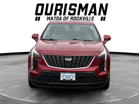 Used 2019 Cadillac XT4 Luxury w/ Cold Weather Package AWD/4WD image 8
