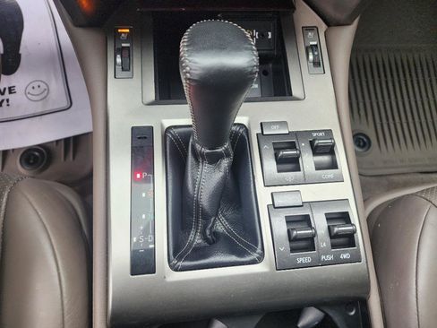 Used 2016 Lexus GX 460 Luxury image 21