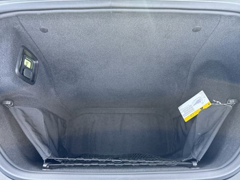 Used 2021 Chevrolet Corvette Stingray Premium Conv w/ Z51 Performance Package image 30