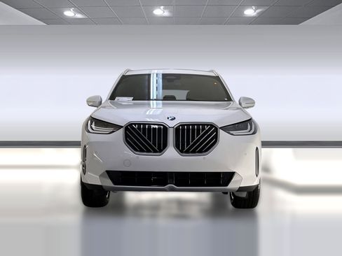 New 2026 BMW X3 xDrive30 image 5