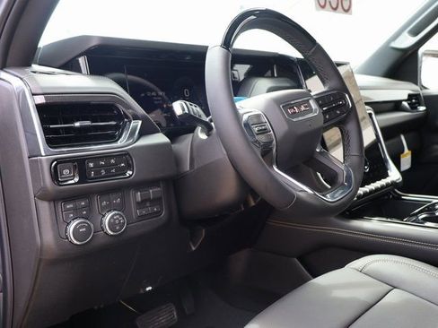 New 2026 GMC Yukon XL Elevation w/ Elevation Premium Package AWD/4WD image 25