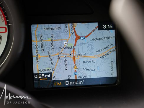 Used 2015 Ferrari F12 Berlinetta image 33