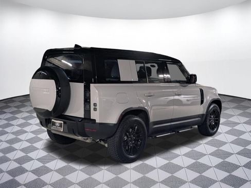 New 2026 Land Rover Defender 110 S AWD/4WD image 5