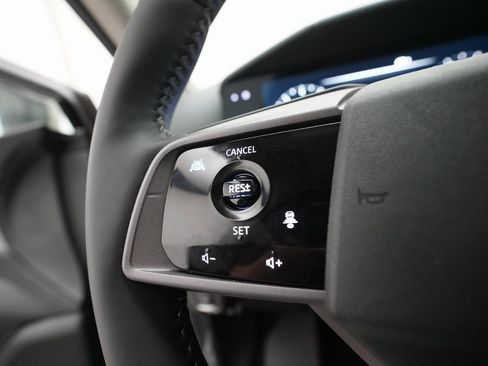 Certified 2025 Nissan Murano SL w/ Cargo Package image 18