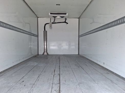 Used 2024 Chevrolet Express 3500 w/ Power Convenience Package RWD image 8