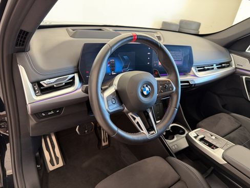 Certified 2025 BMW X1 M35i w/ Premium Package AWD/4WD image 4