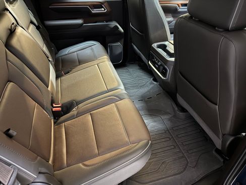 Used 2022 GMC Sierra 1500 Denali image 46