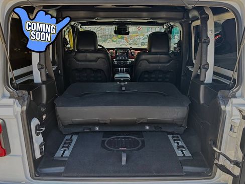 Used 2020 Jeep Wrangler Rubicon AWD/4WD image 13