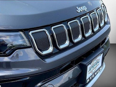 Used 2022 Jeep Compass Limited AWD/4WD image 38