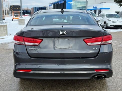 Used 2017 Kia Optima EX w/ Premium Package image 4