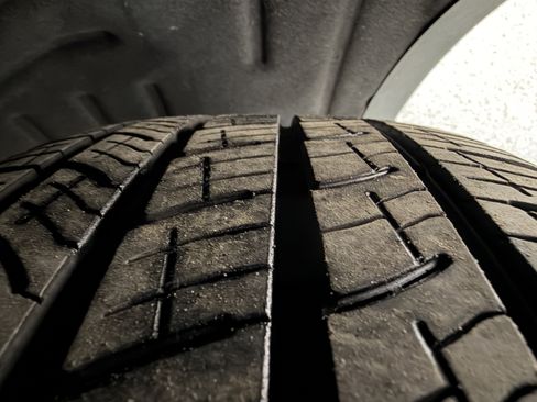 Used 2025 Lincoln Nautilus Premier w/ Equipment Group 102A image 30