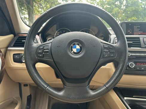 Used 2015 BMW 320i Sedan RWD image 27