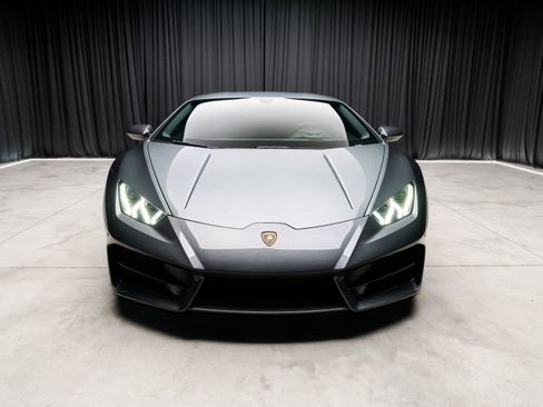 Used 2018 Lamborghini Huracan LP 580-2 image 9