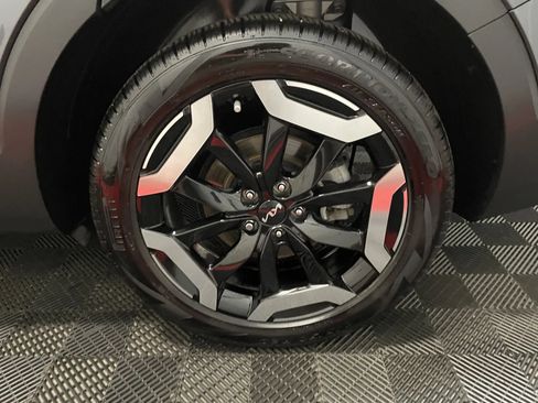 Used 2023 Kia Telluride EX FWD image 11