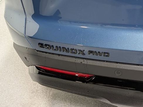 New 2026 Chevrolet Equinox RS AWD/4WD image 5