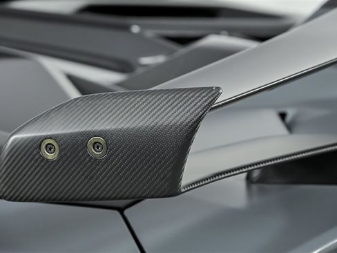Used 2019 Lamborghini Aventador SVJ AWD/4WD image 11