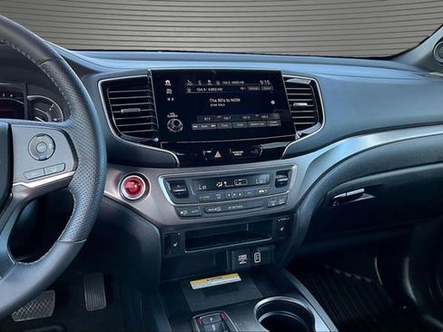 Used 2023 Honda Passport EX-L image 9