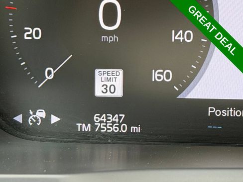 Used 2022 Volvo XC90 T6 Momentum w/ Advanced Package AWD/4WD image 17