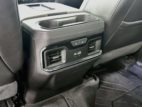 Used 2022 Chevrolet Silverado 1500 ZR2 w/ Technology Package AWD/4WD image 27