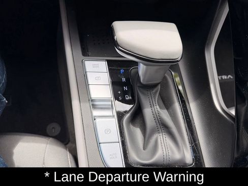 Used 2023 Hyundai Elantra SEL w/ Convenience Package FWD image 19