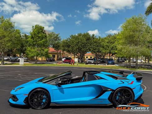 Used 2021 Lamborghini Aventador SVJ AWD/4WD image 43