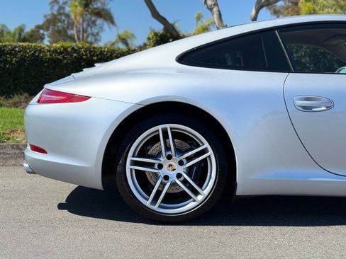 Used 2014 Porsche 911 Carrera RWD image 9