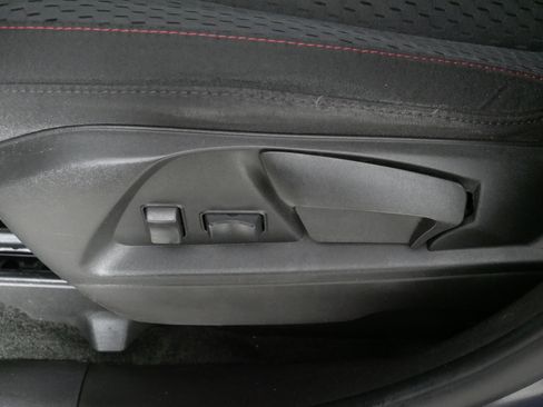 Used 2013 Chevrolet Equinox LS image 20