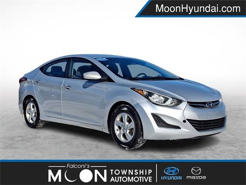 Used 2014 Hyundai Elantra SE image 1