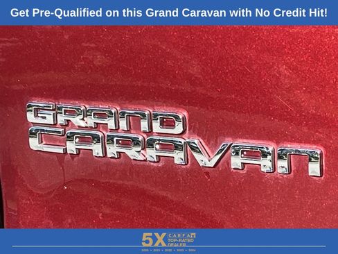 Used 2020 Dodge Grand Caravan SXT image 22