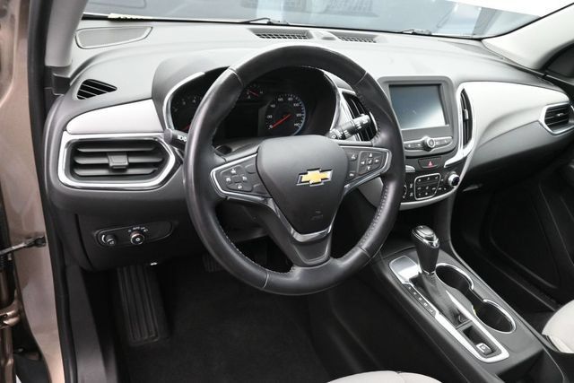 Used 2018 Chevrolet Equinox LT FWD image 24