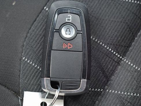 Used 2020 Ford EcoSport SE image 30