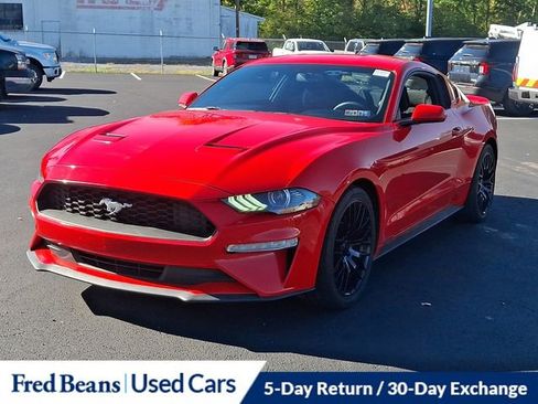 Certified 2018 Ford Mustang Coupe image 4