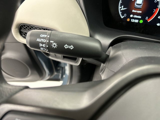 Used 2026 Honda HR-V LX image 13
