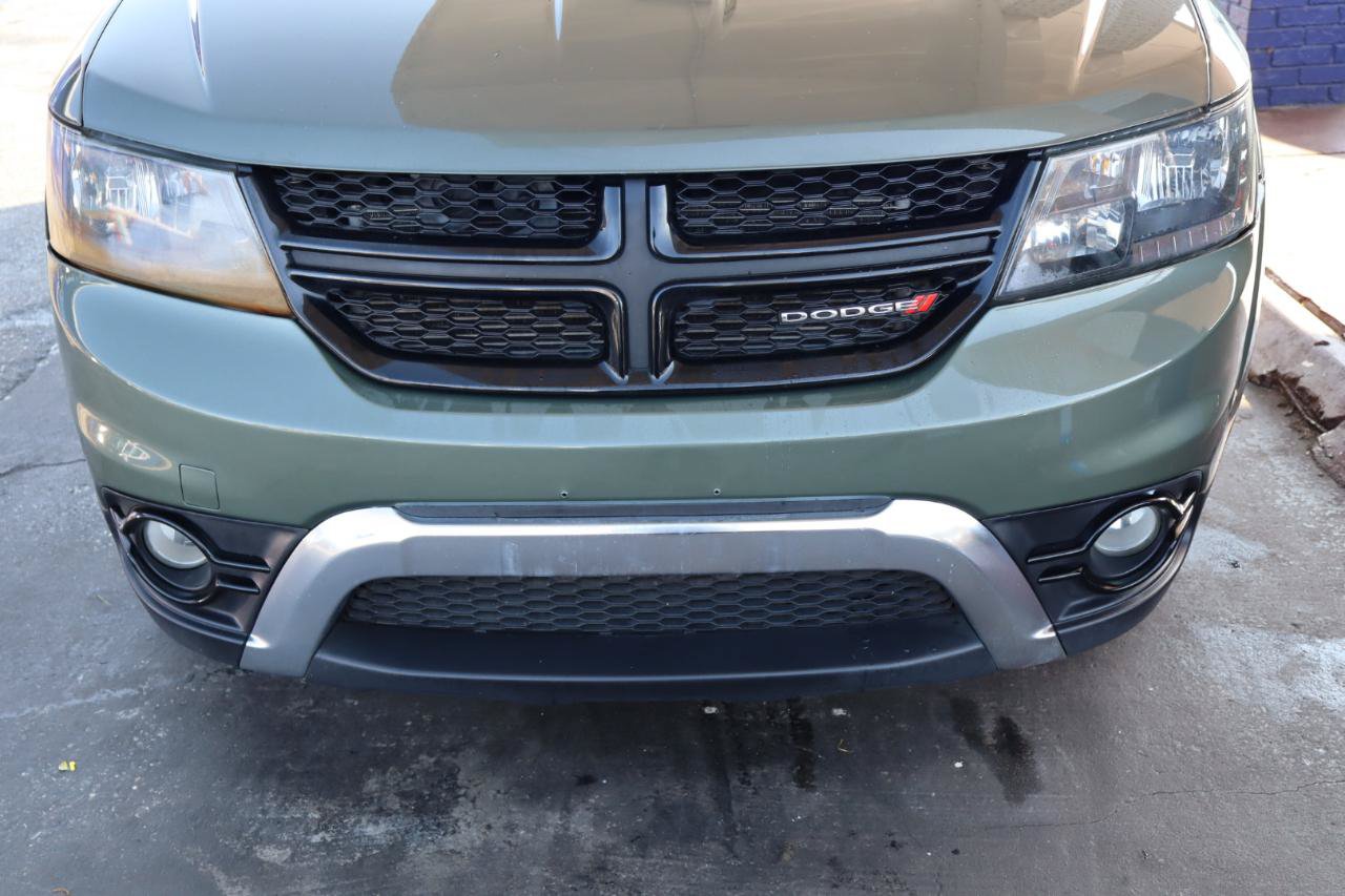 Used 2018 Dodge Journey Crossroad AWD/4WD image 40