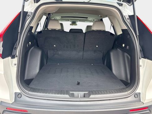 Used 2023 Honda CR-V EX image 9